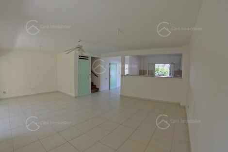 Appartement en location à Cayenne, 111.46m2,   4 pièce(s) - REF 1425