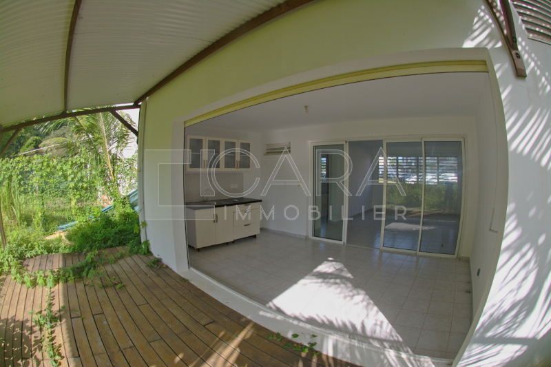 Appartement 2 Pièce(s) CAYENNE