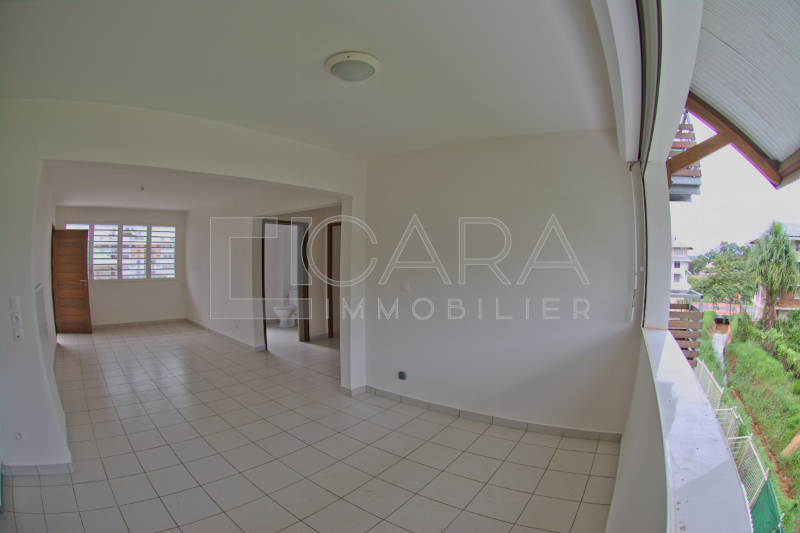 Appartement 3 Pièce(s) CAYENNE