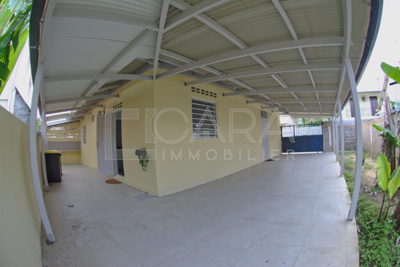 Maison 3 Pièce(s) CAYENNE