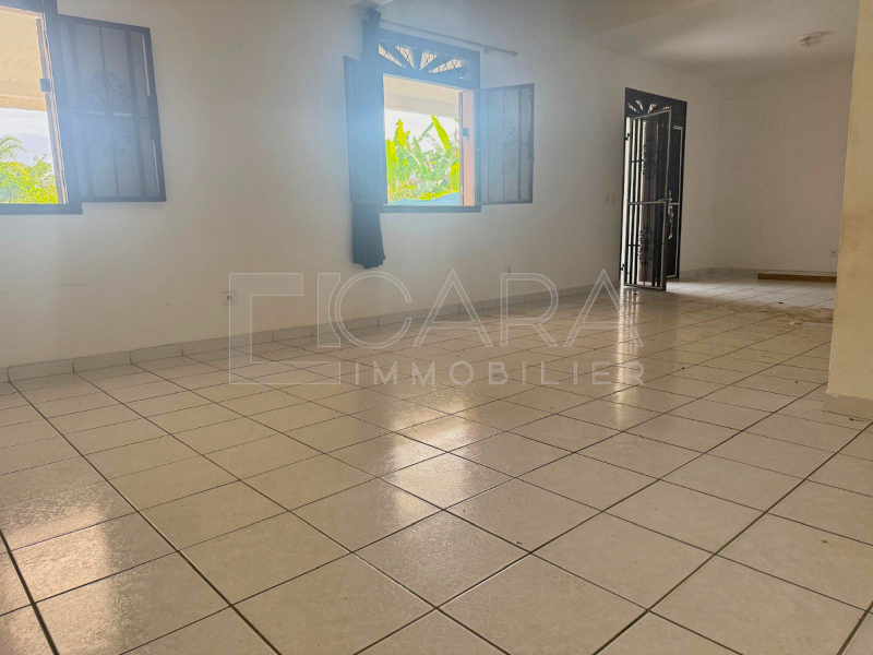 Maison 4 Pièce(s) MATOURY